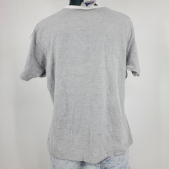 Vintage Adidas Grey White 3 Stripe V Neck T Shirt Embroidered Logo L 1027 - Picture 2 of 5